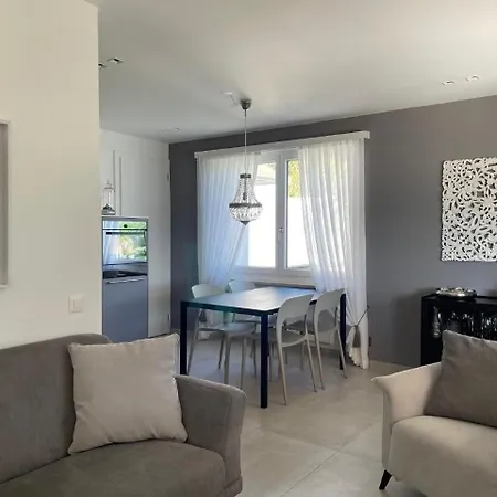 Casa Bijou Apartment Monti della Trinita